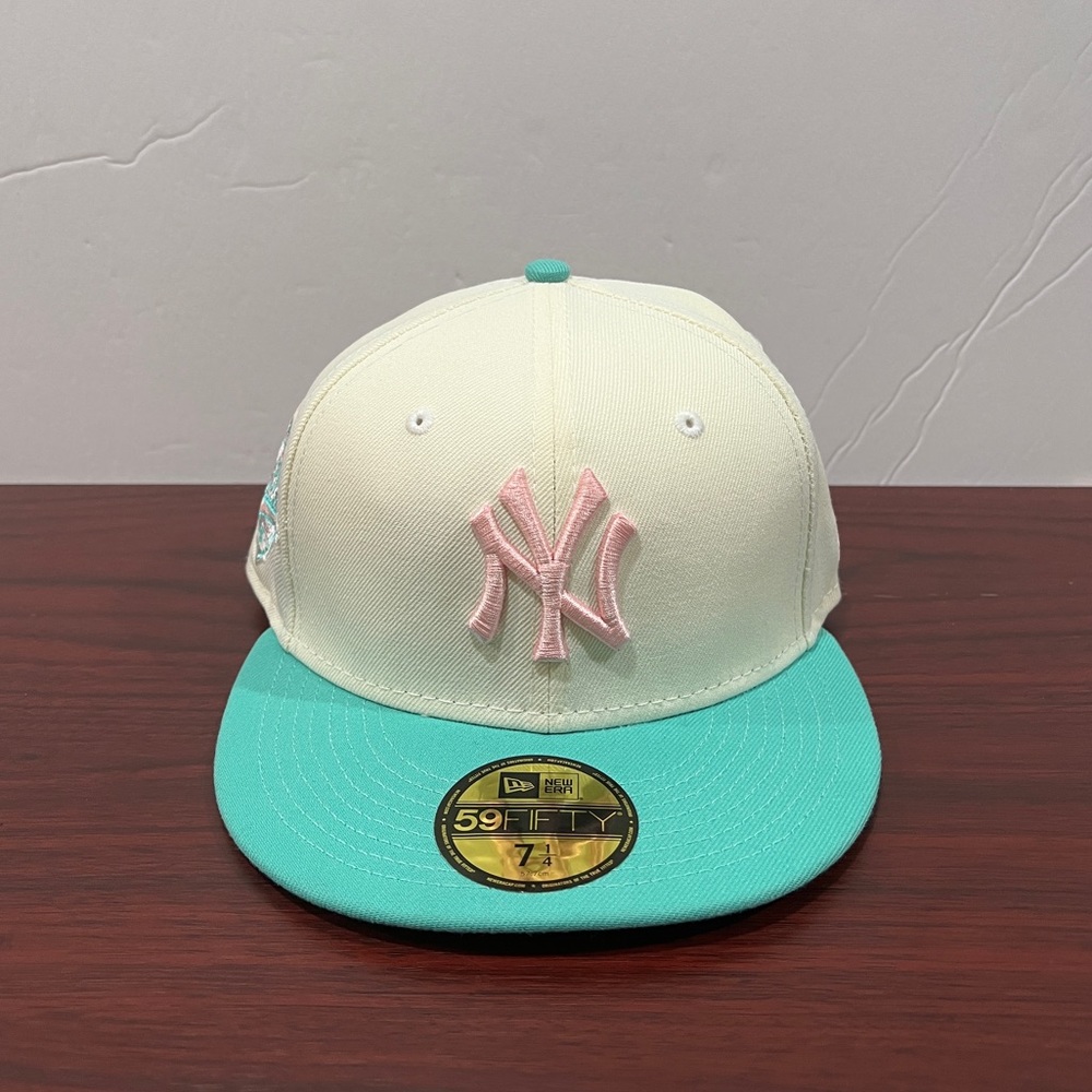 New Era, 59Fifty Fitted Hat, New York Yankees, White, Green & Pink